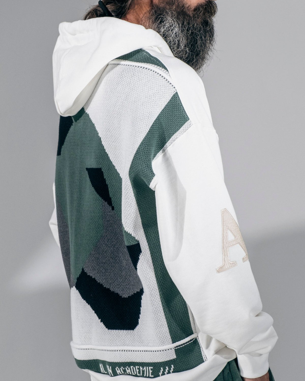 HOODIE LEOHEAD_ CREAM - Al Ain Académie