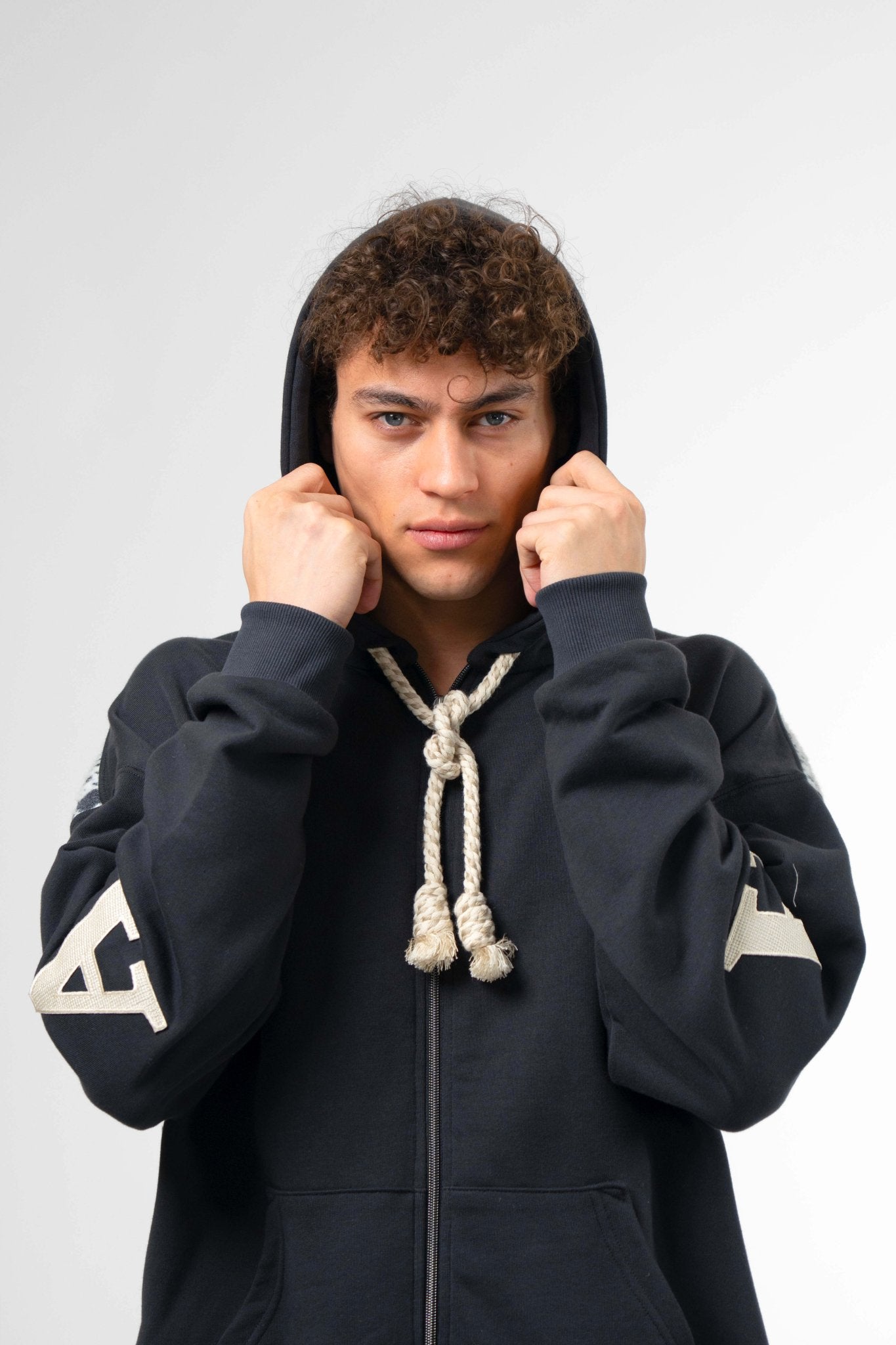 HOODIE ZIP ABANDANA_DOS EN LAINE - Al Ain Académie
