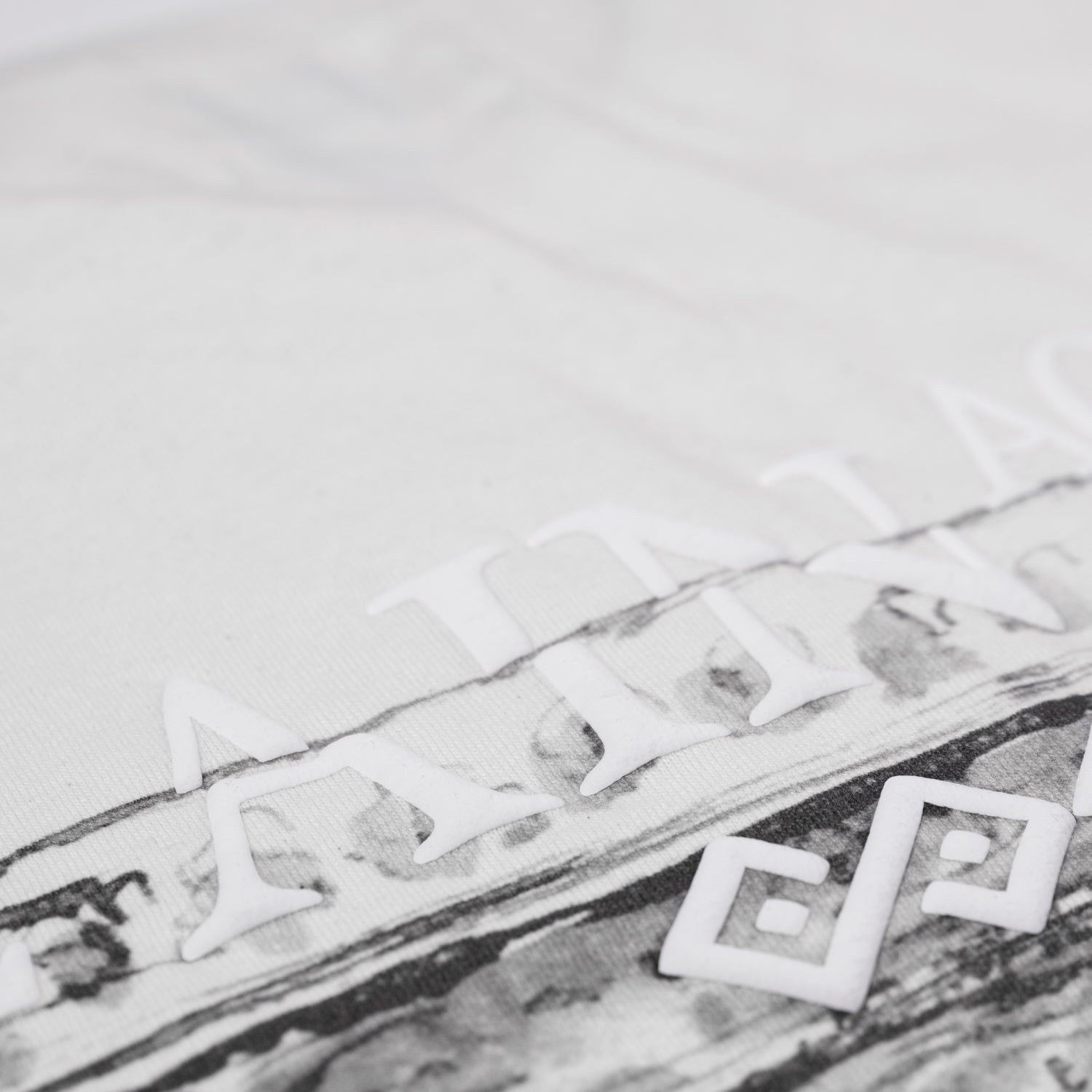 MOSQUE_TEE WHITE - Al Ain Académie